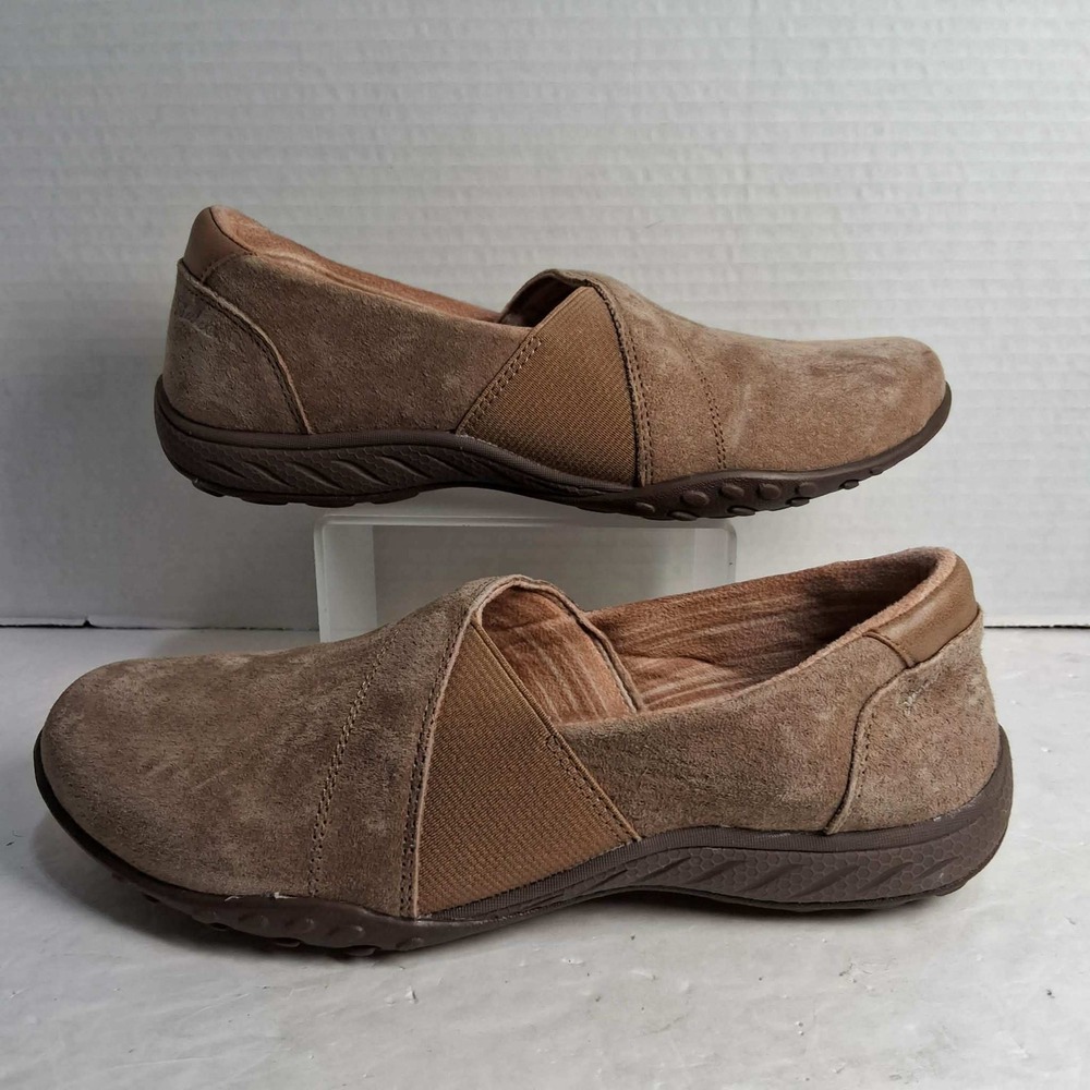 Skechers Women Slip On Shoes Brown Suede Leather Comfort Loafers Size 6